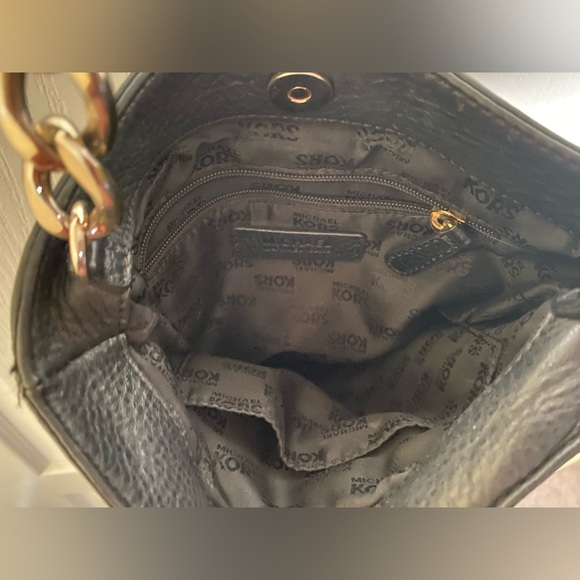 Michael Kors Hamilton Bag - Picture 8 of 13